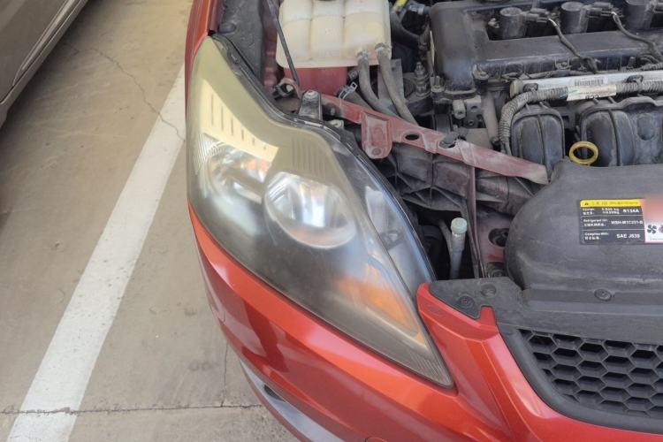 Used Ford Focus 2013 Hatchback Classic 1.8L Automatic Base Model Right Front Headlight