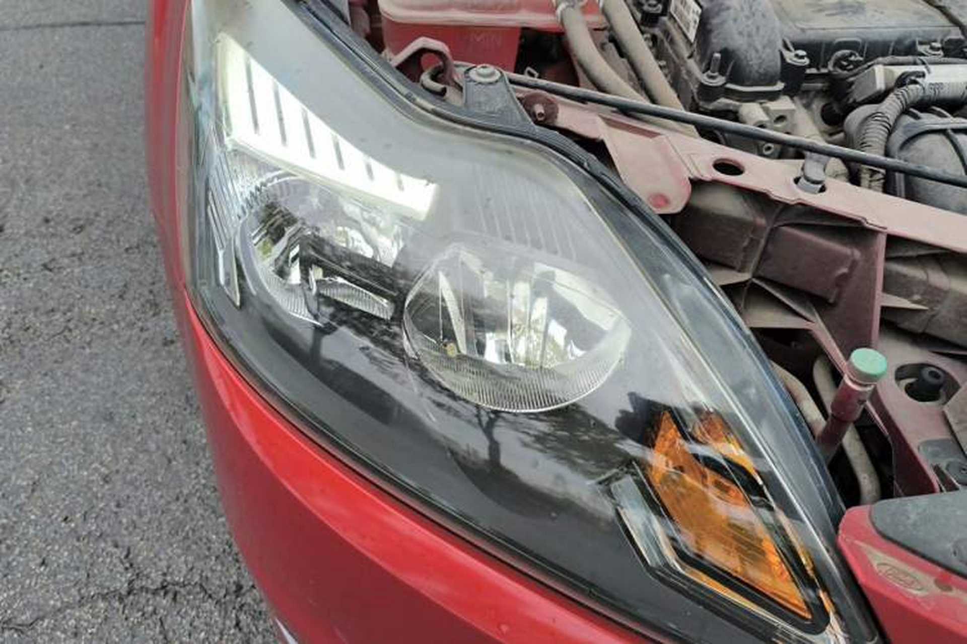 Used Ford Focus 2013 Hatchback Classic 1.8L Manual Base Model Right Front Headlight