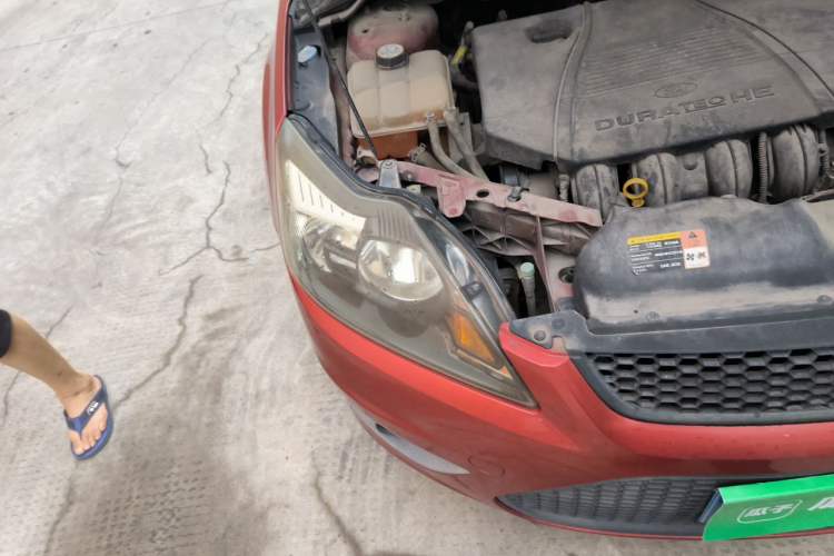 Used Ford Focus 2013 Hatchback Classic 1.8L Manual Millionth Anniversary Edition Right Front Headlight
