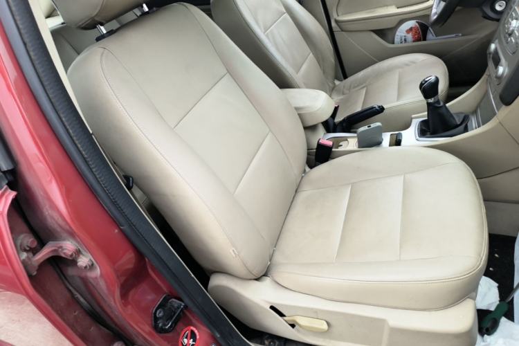 Used Ford Focus 2013 Hatchback Classic 1.8L Manual Fashion Edition Right Front Seat