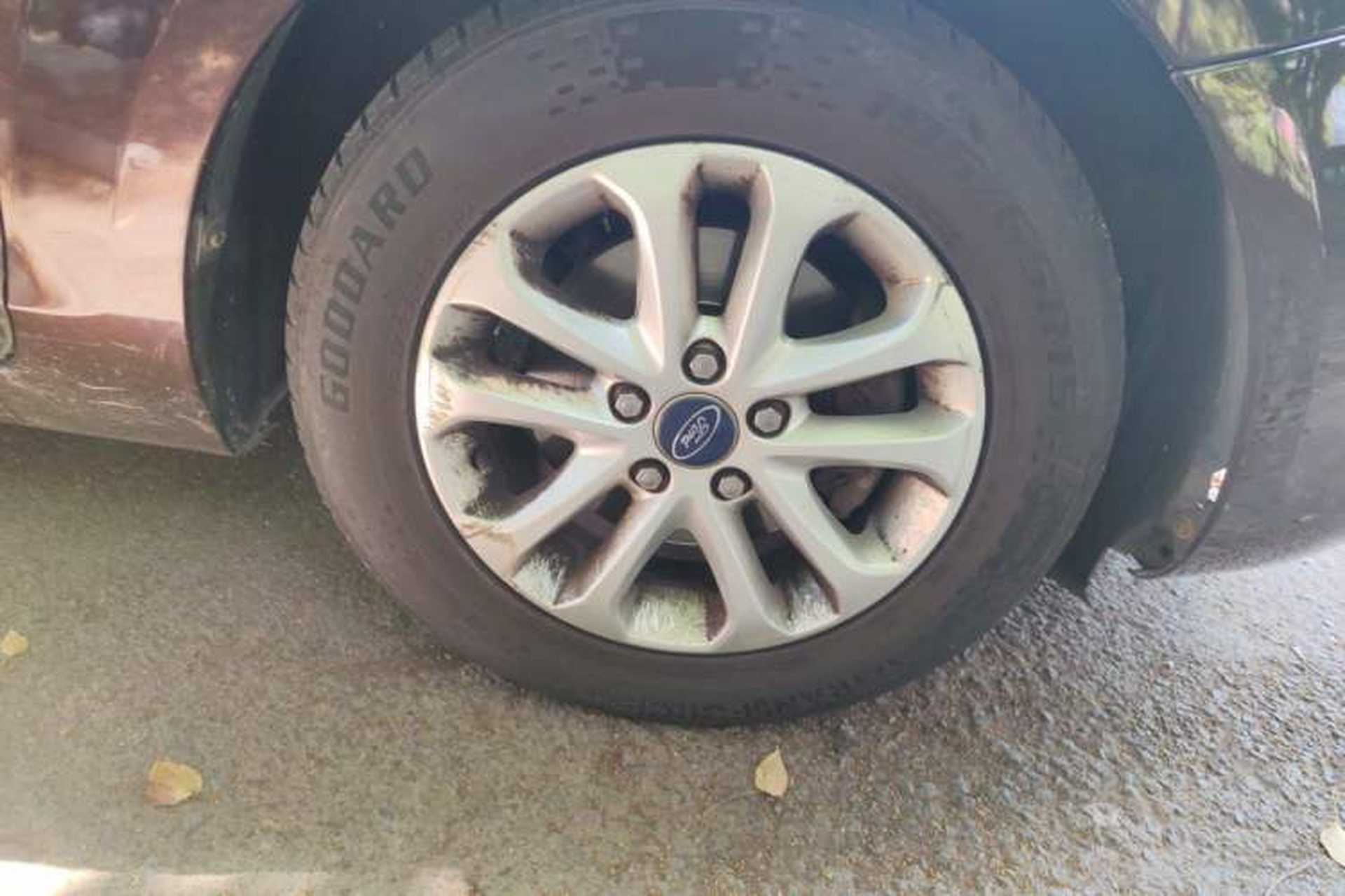 Used Ford Focus 2013 Sedan Classic 1.8L Manual Base Model Right Front Wheel Hub