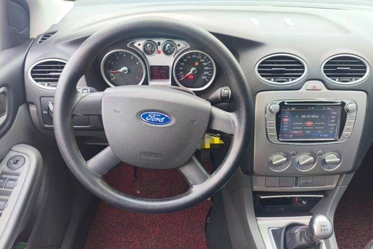 Used Ford Focus 2013 Hatchback Classic 1.8L Manual Base Model Steering Wheel