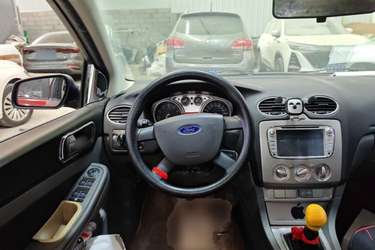 Used Ford Focus 2013 Hatchback Classic 1.8L Manual Base Model Steering Wheel