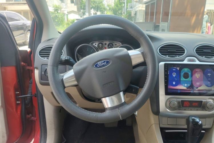 Used Ford Focus 2013 Hatchback Classic 1.8L Automatic Fashion Edition Steering Wheel