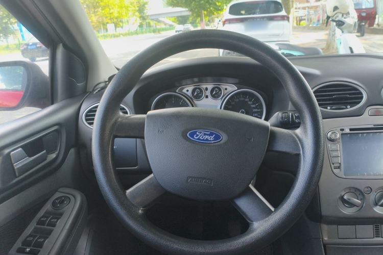 Used Ford Focus 2013 Hatchback Classic 1.8L Manual Base Model Steering Wheel