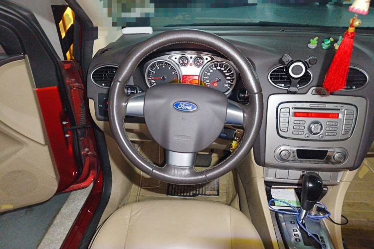 Used Ford Focus 2013 Hatchback Classic 1.8L Automatic Fashion Edition Steering Wheel