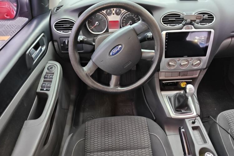 Used Ford Focus 2013 Hatchback Classic 1.8L Manual Base Model Steering Wheel