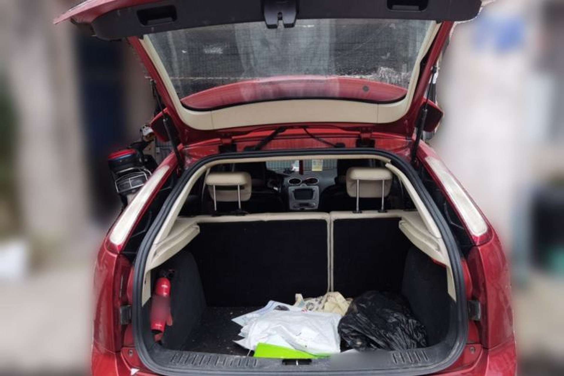 Used Ford Focus 2013 Hatchback Classic 1.8L Automatic Fashion Edition Trunk