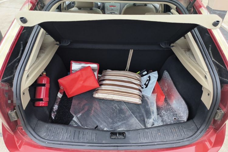 Used Ford Focus 2013 Hatchback Classic 1.8L Manual Fashion Edition Trunk