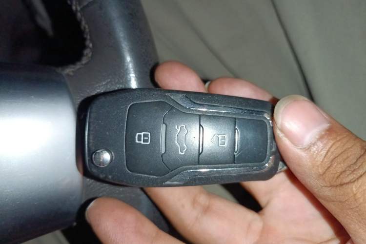 Used Ford Focus 2013 Hatchback Classic 1.8L Manual Fashion Edition Vehicle Key