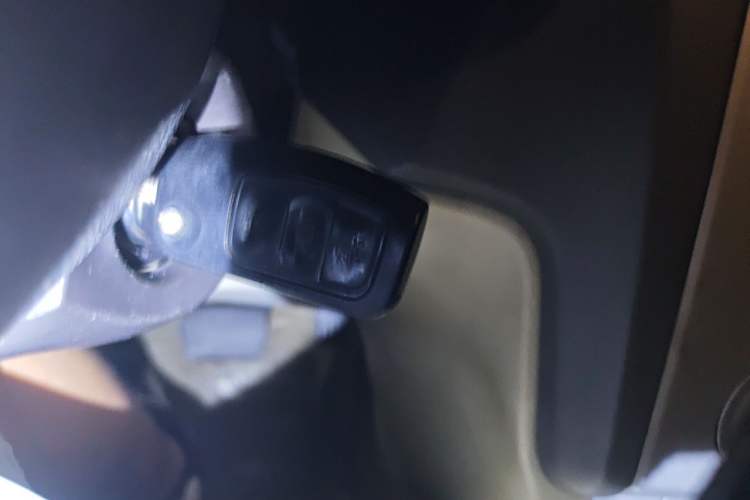 Used Ford Focus 2013 Sedan Classic 1.8L Automatic Fashion Edition Vehicle Key