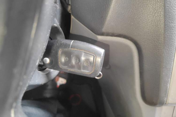 Used Ford Focus 2013 Hatchback Classic 1.8L Automatic Base Model Vehicle Key