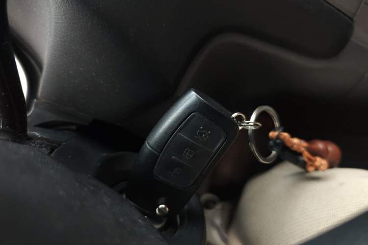 Used Ford Focus 2013 Hatchback Classic 1.8L Automatic Base Model Vehicle Key