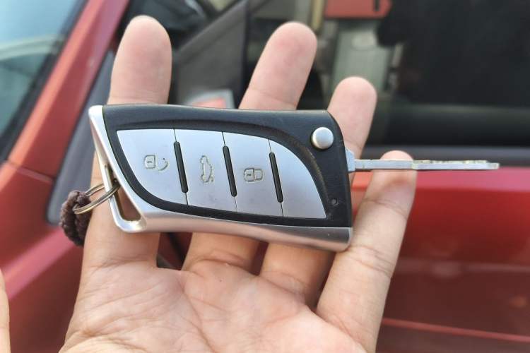 Used Ford Focus 2013 Sedan Classic 1.8L Automatic Fashion Edition Vehicle Key