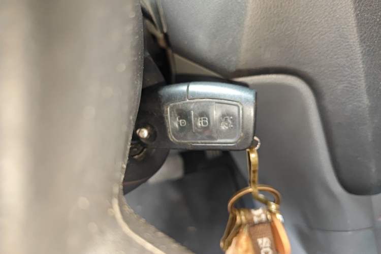 Used Ford Focus 2013 Hatchback Classic 1.8L Automatic Base Model Vehicle Key