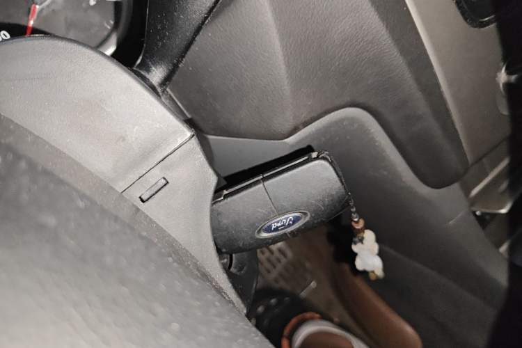 Used Ford Focus 2013 Hatchback Classic 1.8L Automatic Base Model Vehicle Key