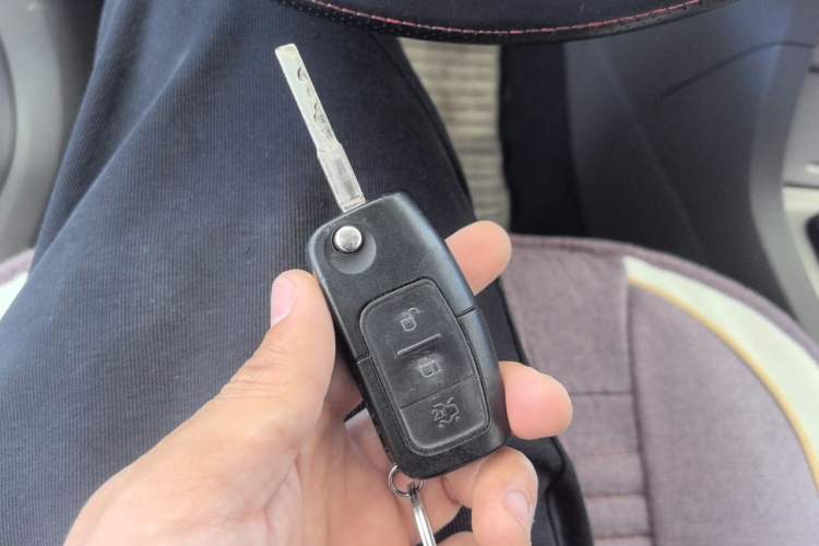 Used Ford Focus 2013 Hatchback Classic 1.8L Automatic Base Model Vehicle Key