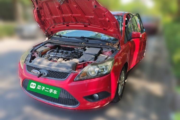 Used Ford Focus 2013 Hatchback Classic 1.8L Automatic Base Model Guazi used car, China used car export, Used car for sale, Used cars, Cheapest cars for sale