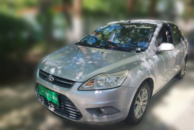 Used Ford Focus 2013 Sedan Classic 1.8L Manual Base Model