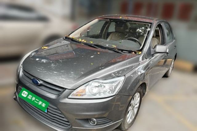 Used Ford Focus 2013 Sedan Classic 1.8L Manual Base Model