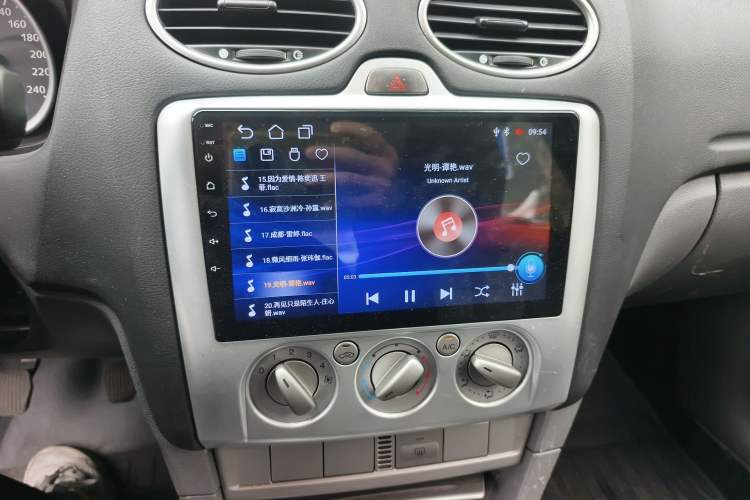 Used Ford Focus 2013 Hatchback Classic 1.8L Manual Base Model Audio And AC Panel