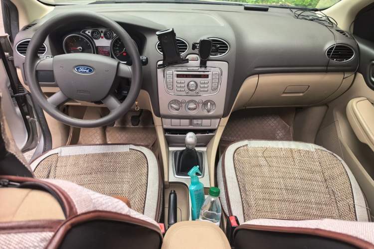 Used Ford Focus 2013 Sedan Classic 1.8L Manual Millionth Anniversary Edition Center Console