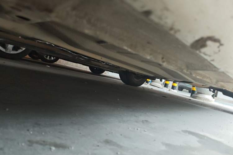 Used Ford Focus 2013 Sedan Classic 1.8L Manual Base Model Chassis Front Left