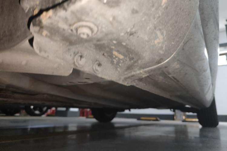 Used Ford Focus 2013 Sedan Classic 1.8L Automatic Base Model Chassis Front Left