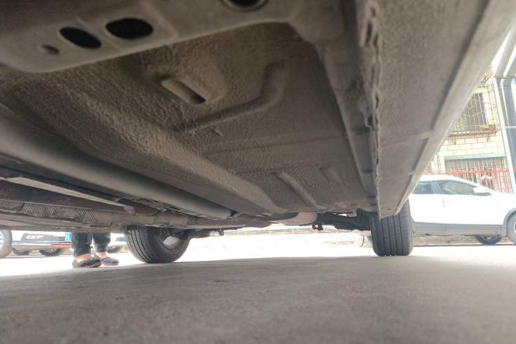 Used Ford Focus 2013 Sedan Classic 1.8L Automatic Base Model Chassis Front Left