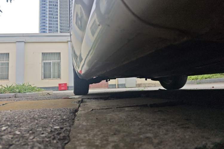 Used Ford Focus 2013 Sedan Classic 1.8L Automatic Fashion Edition Chassis Front Right