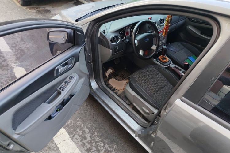 Used Ford Focus 2013 Hatchback Classic 1.8L Automatic Base Model Driver Seat