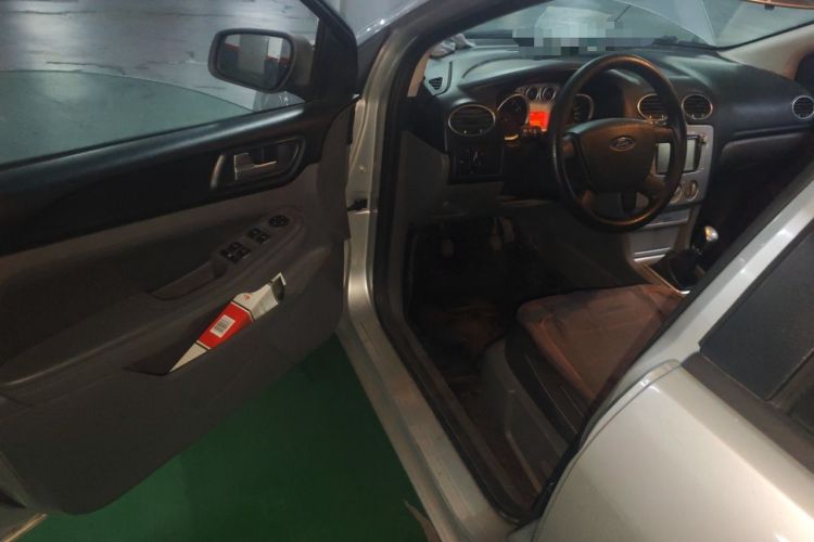 Used Ford Focus 2013 Hatchback Classic 1.8L Manual Base Model Driver Seat