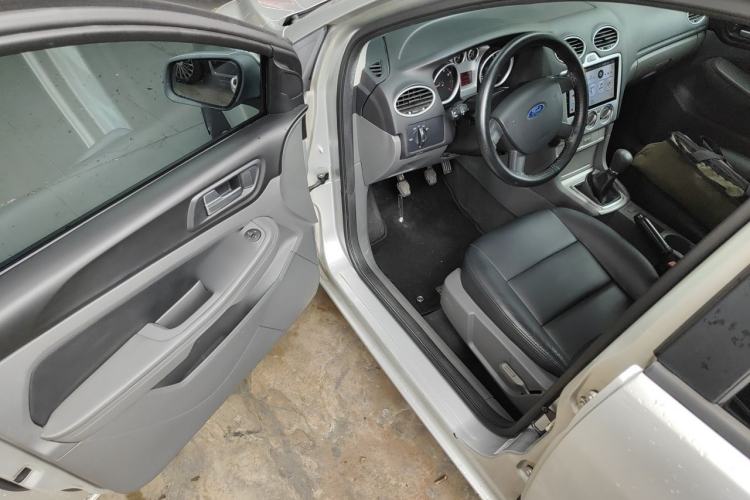 Used Ford Focus 2013 Hatchback Classic 1.8L Manual Base Model Driver Seat