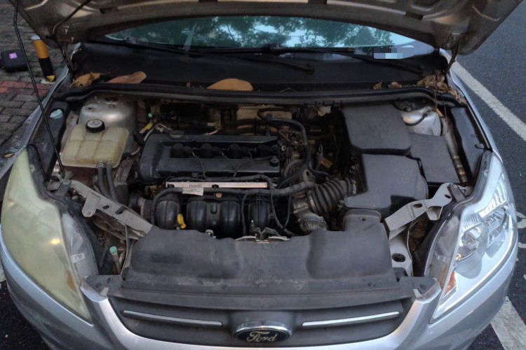Used Ford Focus 2013 Sedan Classic 1.8L Automatic Base Model Engine Bay