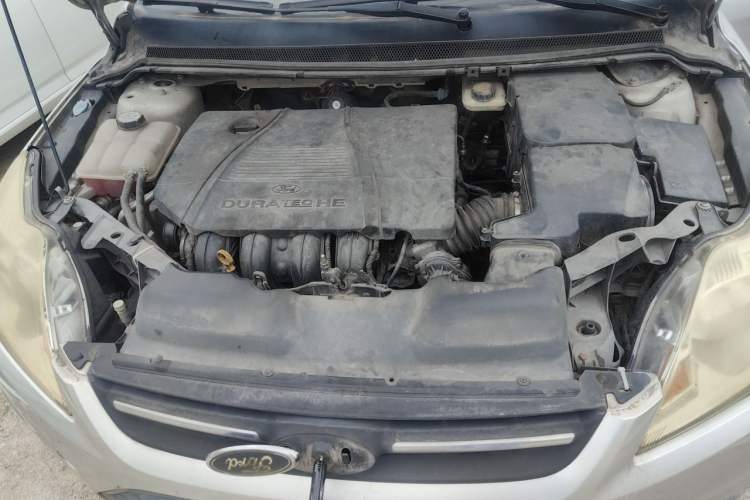 Used Ford Focus 2013 Sedan Classic 1.8L Manual Fashion Edition Engine Bay