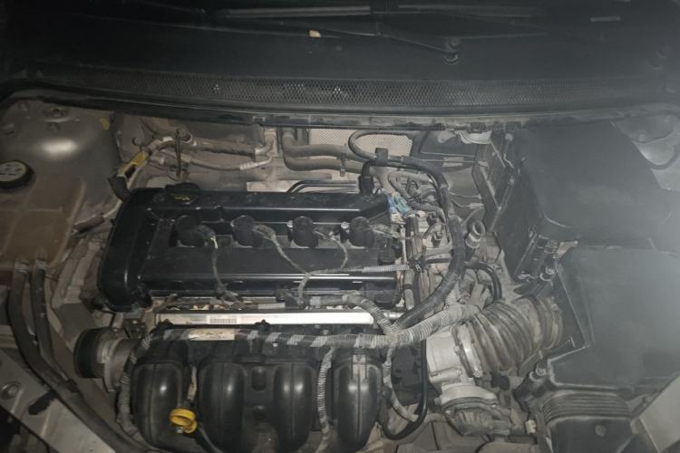 Used Ford Focus 2013 Sedan Classic 1.8L Automatic Base Model Engine Bay