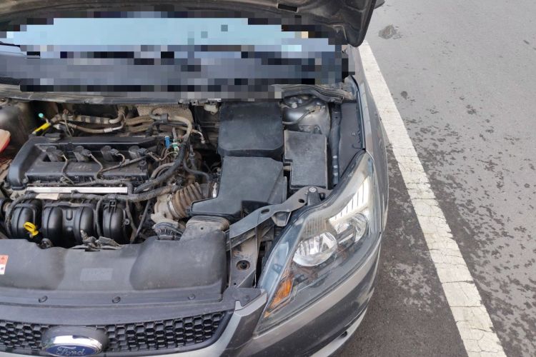 Used Ford Focus 2013 Hatchback Classic 1.8L Automatic Base Model Engine Bay Left