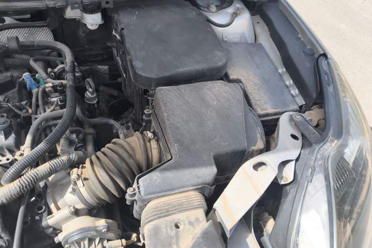 Used Ford Focus 2013 Hatchback Classic 1.8L Automatic Base Model Engine Bay Left