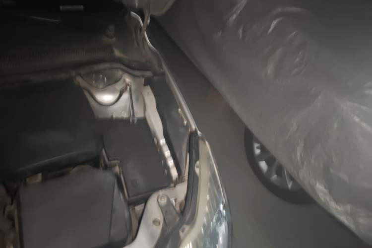 Used Ford Focus 2013 Sedan Classic 1.8L Automatic Base Model Engine Bay Left