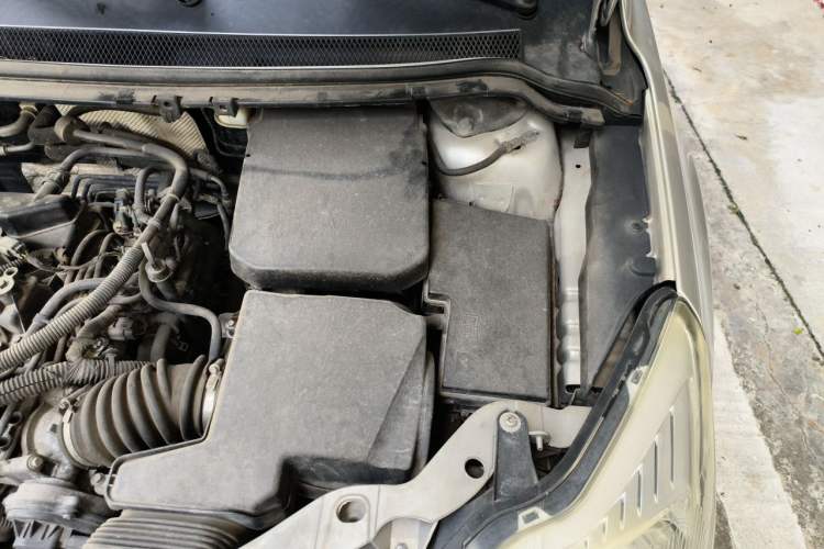 Used Ford Focus 2013 Sedan Classic 1.8L Automatic Base Model Engine Bay Left
