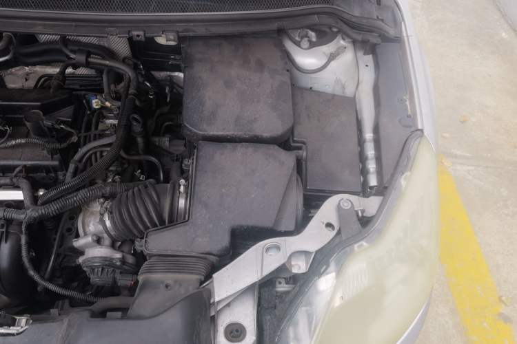 Used Ford Focus 2013 Sedan Classic 1.8L Automatic Base Model Engine Bay Left
