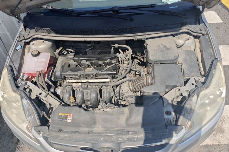 Used Ford Focus 2013 Sedan Classic 1.8L Automatic Base Model Engine Bay
