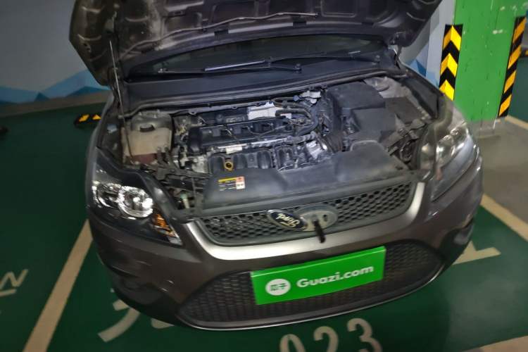 Used Ford Focus 2013 Hatchback Classic 1.8L Automatic Base Model Engine Bay Right