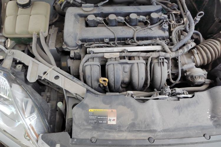 Used Ford Focus 2013 Sedan Classic 1.8L Automatic Base Model Engine Bay Right