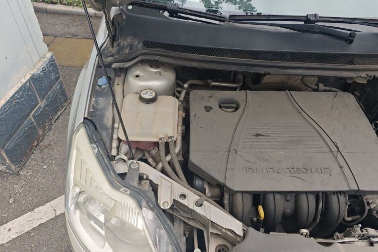 Used Ford Focus 2013 Sedan Classic 1.8L Automatic Fashion Edition Engine Bay Right