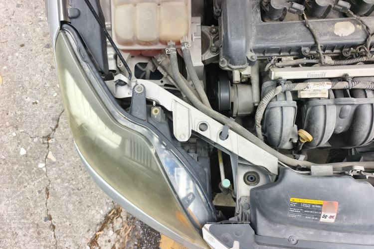 Used Ford Focus 2013 Hatchback Classic 1.8L Manual Base Model Engine Bay Right
