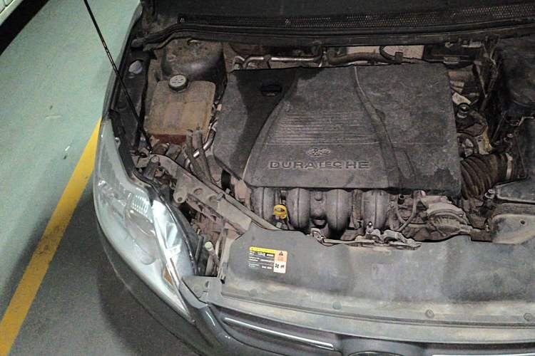 Used Ford Focus 2013 Sedan Classic 1.8L Automatic Fashion Edition Engine Bay Right