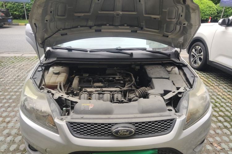 Used Ford Focus 2013 Hatchback Classic 1.8L Automatic Base Model Engine Bay
