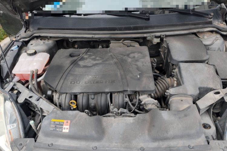 Used Ford Focus 2013 Sedan Classic 1.8L Automatic Fashion Edition Engine Bay