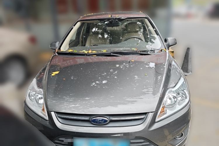 Used Ford Focus 2013 Sedan Classic 1.8L Manual Base Model Front